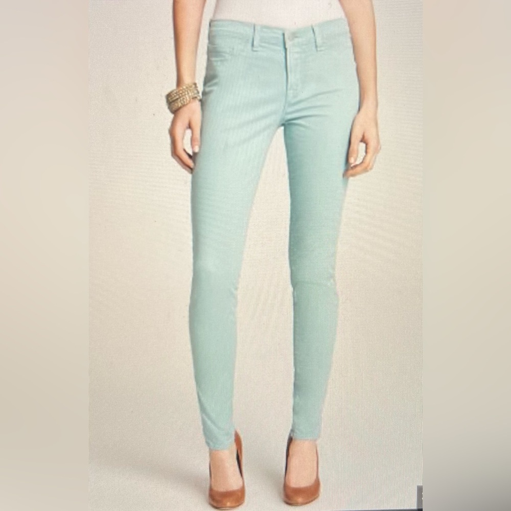 J Brand 811 Mid Rise Twill Skinny in Juniper